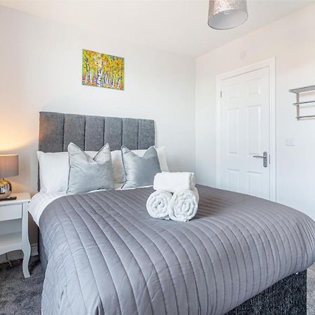 Host & Stay - The Bull Inn, 3 Double Rooms Fernhill Heath 外观 照片