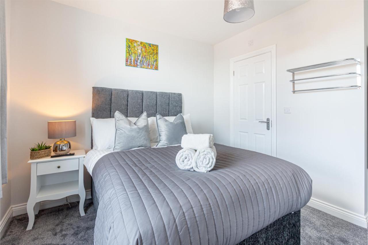 Host & Stay - The Bull Inn, 3 Double Rooms Fernhill Heath 外观 照片